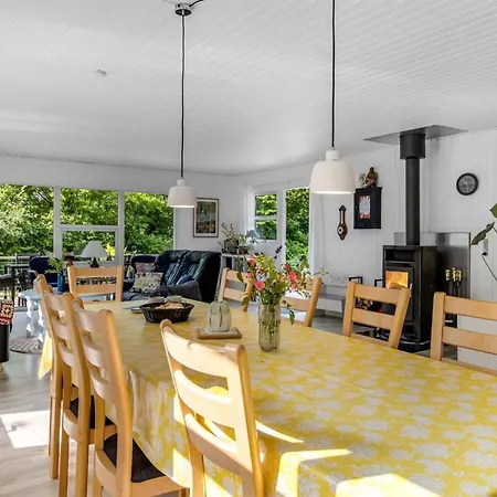 Matias - 30km From The Sea By Interhome Nyaraló