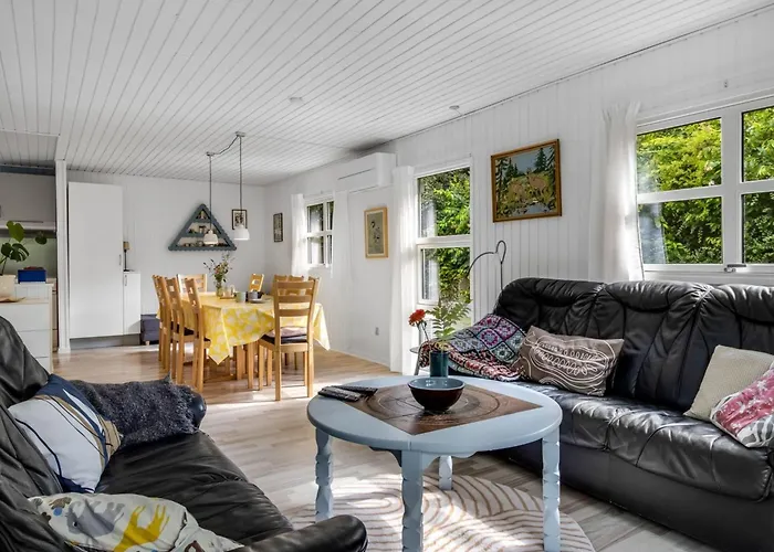 Matias - 30km From The Sea By Interhome *